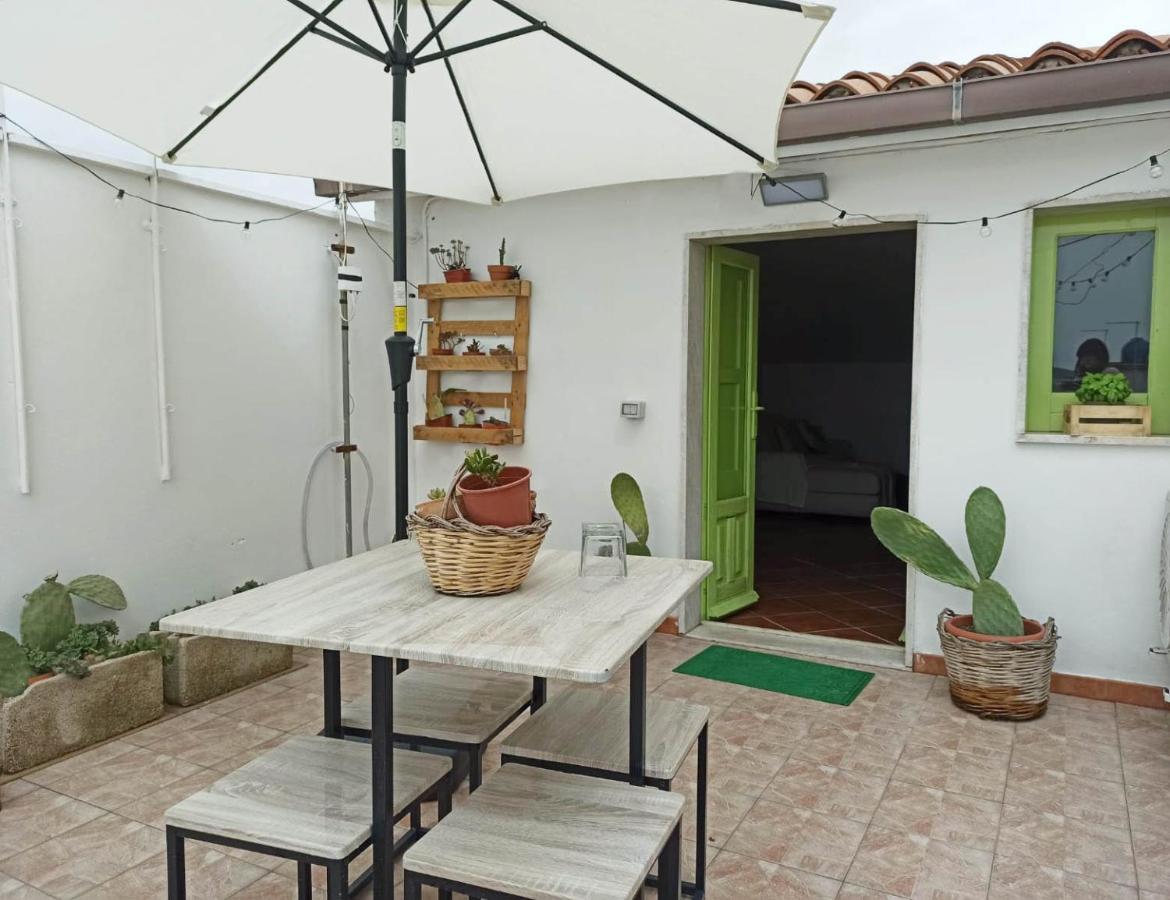 Ficodindia Guest house *